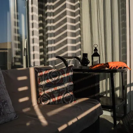 Apartamento Artist's - Urban Oasis Budapeste